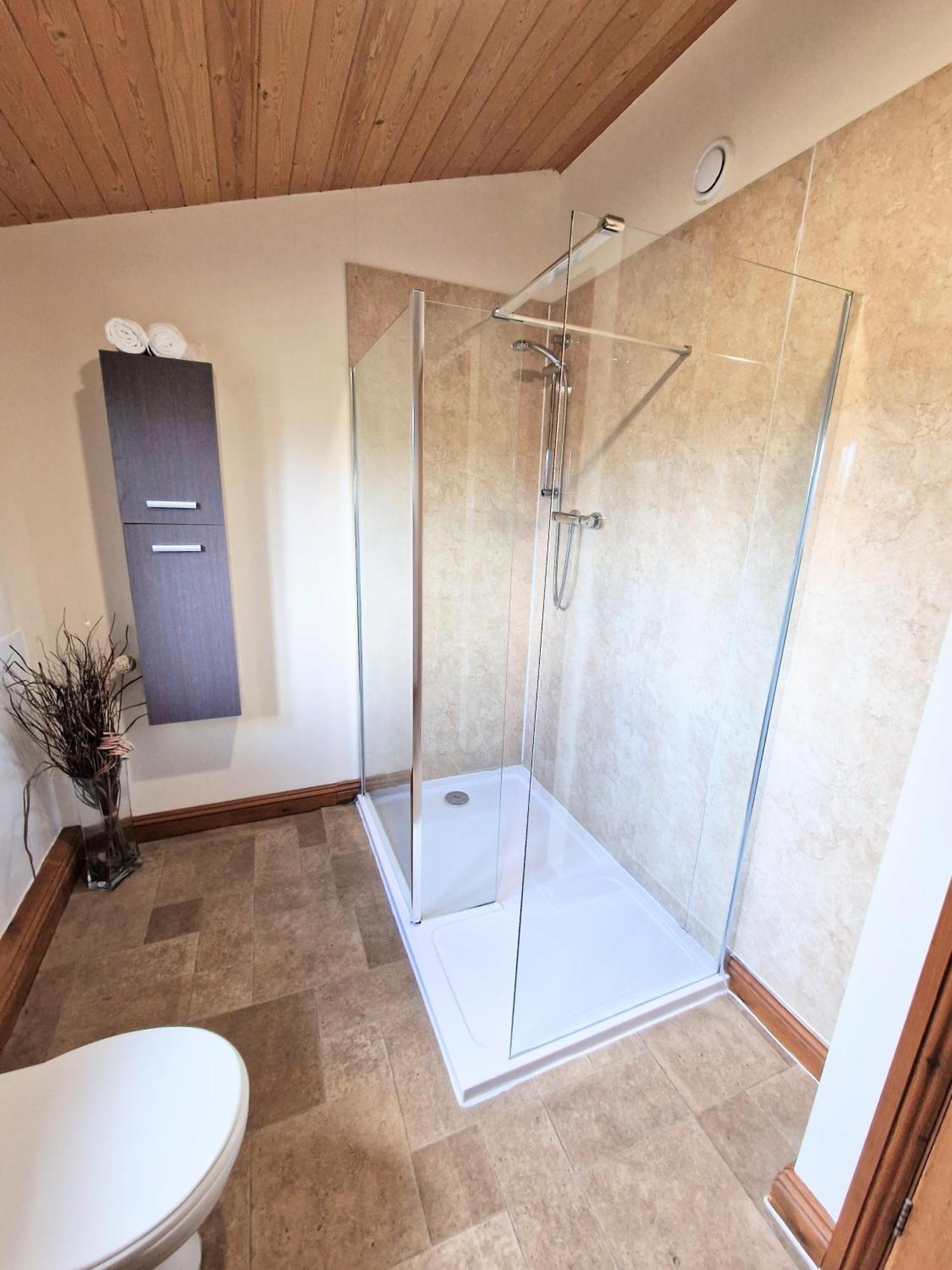 Ochil 8 With Private Hot Tub - Fife - Loch Leven - Lomond Hills Βίλα Kelty Εξωτερικό φωτογραφία