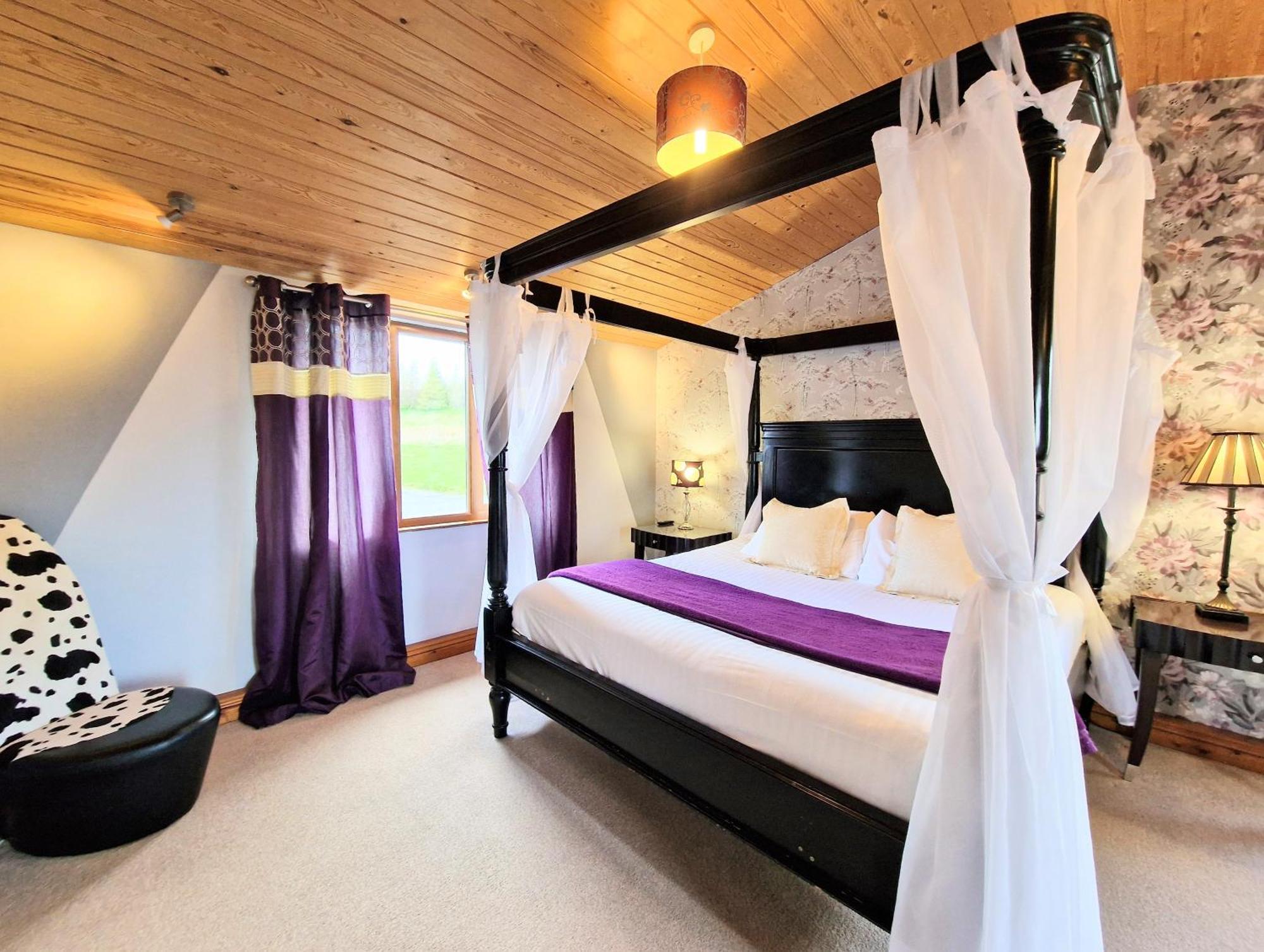 Ochil 8 With Private Hot Tub - Fife - Loch Leven - Lomond Hills Βίλα Kelty Εξωτερικό φωτογραφία